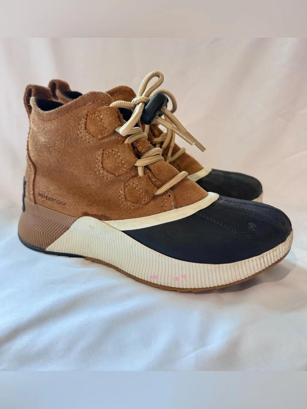 Sorel Youth kids Out N About Classic Boots Waterproof Sz 3 Tan Brown Navy Winter